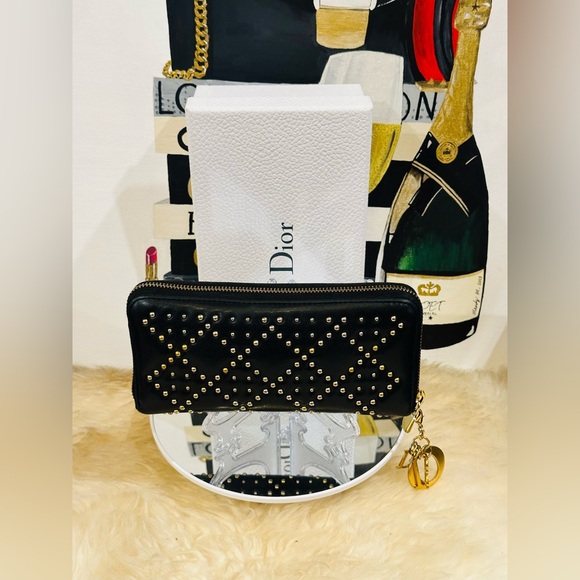πCHRISTIAN DIOR STUDS Long Zippy Wallet w/Dior Charm & Box - Picture 1 of 12
